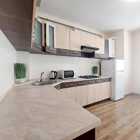 новобудова стрийська 45а автовокзал гашека онколікарня Lviv