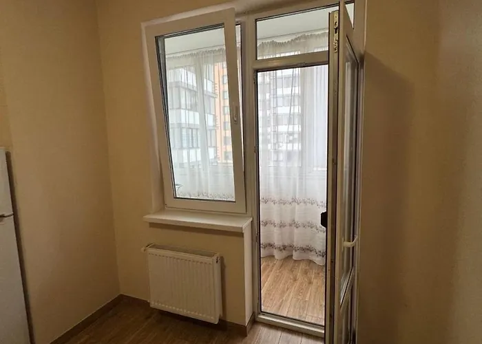 новобудова стрийська 45а автовокзал гашека онколікарня *