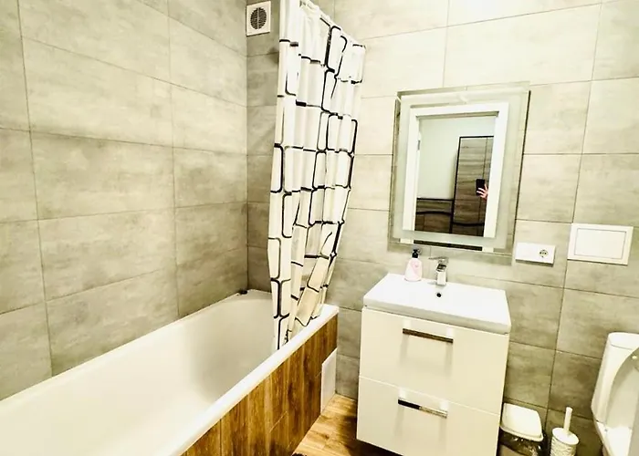 новобудова стрийська 45а автовокзал гашека онколікарня Apartamento *