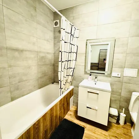 новобудова стрийська 45а автовокзал гашека онколікарня Apartmán *